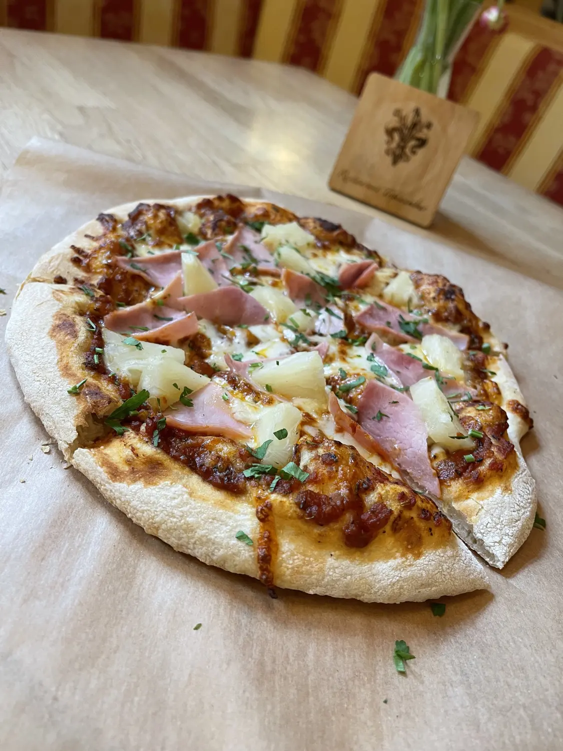 Leckere Pizza Restaurant Topinambur