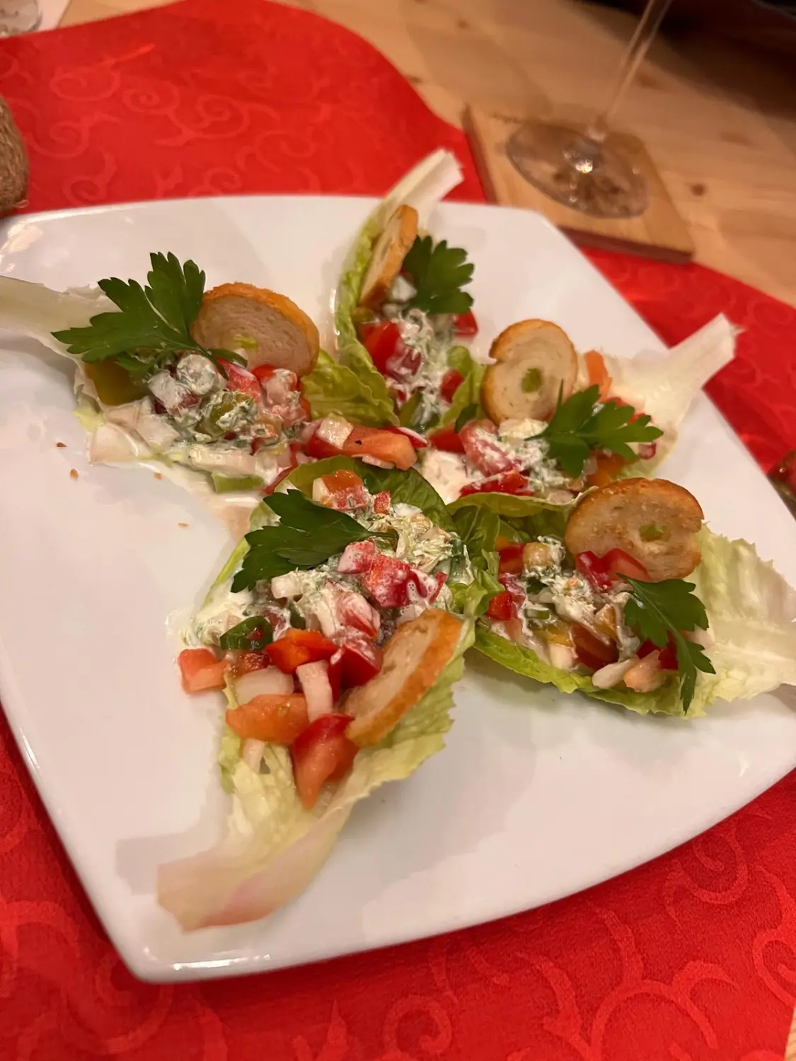 Salatwrap oder „San Choy Bau“ von Restaurant Topinambur